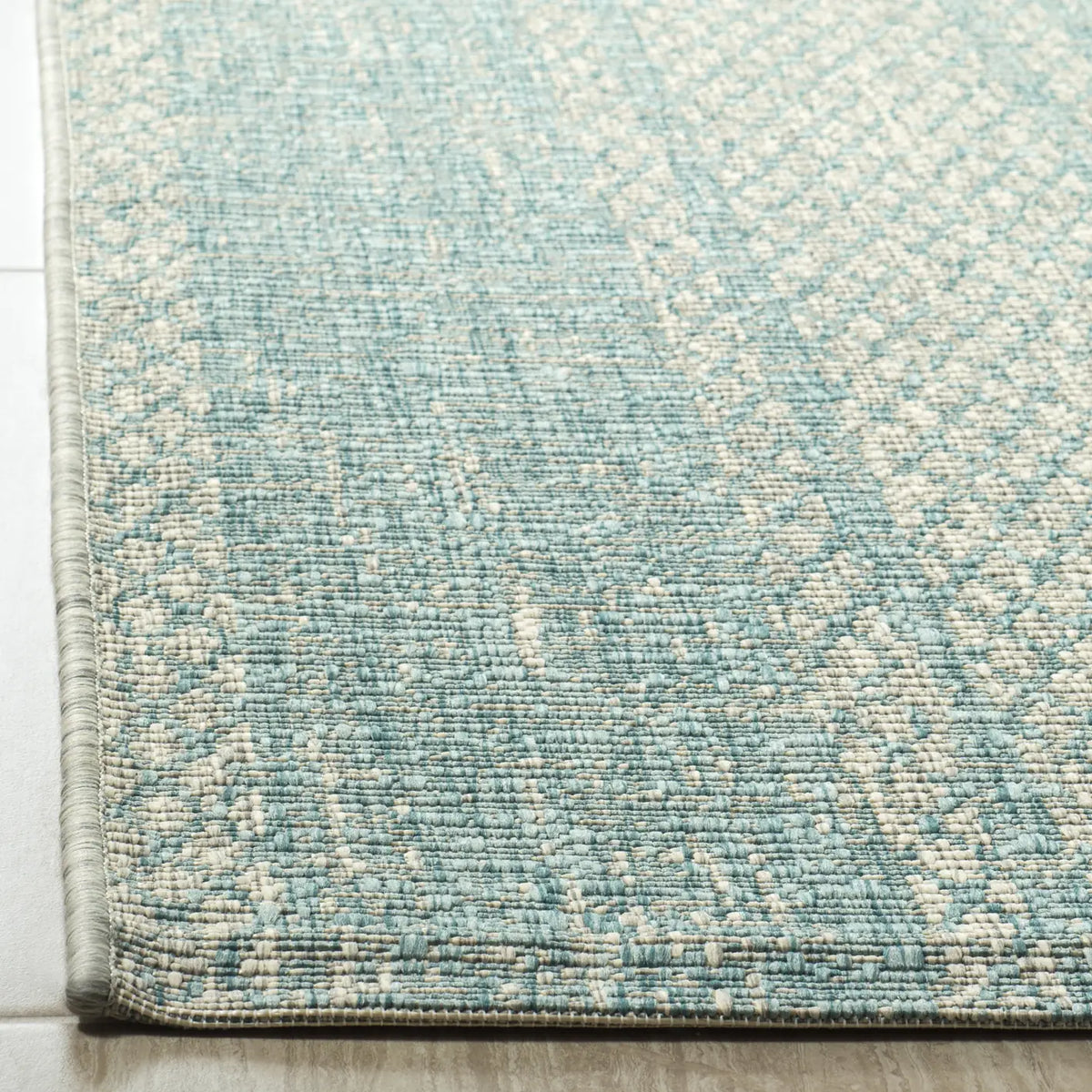 Safavieh Courtyard 4'-0" x 5'-7" Rug in Light Grey / Aqua