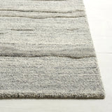 Safavieh Abstract 5'-0" x 8'-0" Rug in Grey