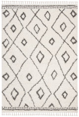 Safavieh Moroccan Fringe Shag 4'-0" x 6'-0" Rug in Ivory / Grey