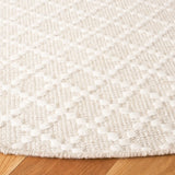Safavieh Vermont 6'-0" x 6'-0" Rug in Beige / Ivory