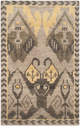 Safavieh Kenya 2'-0" x 3'-0" Rug in Gold / Beige