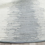 Safavieh Montauk 6'-0" x 6'-0" Rug in Grey