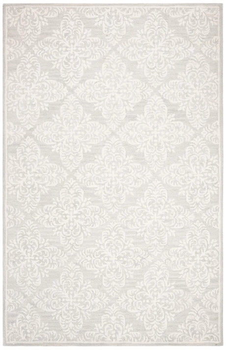 Safavieh Micro-Loop 4'-0" x 6'-0" Rug in Silver / Ivory
