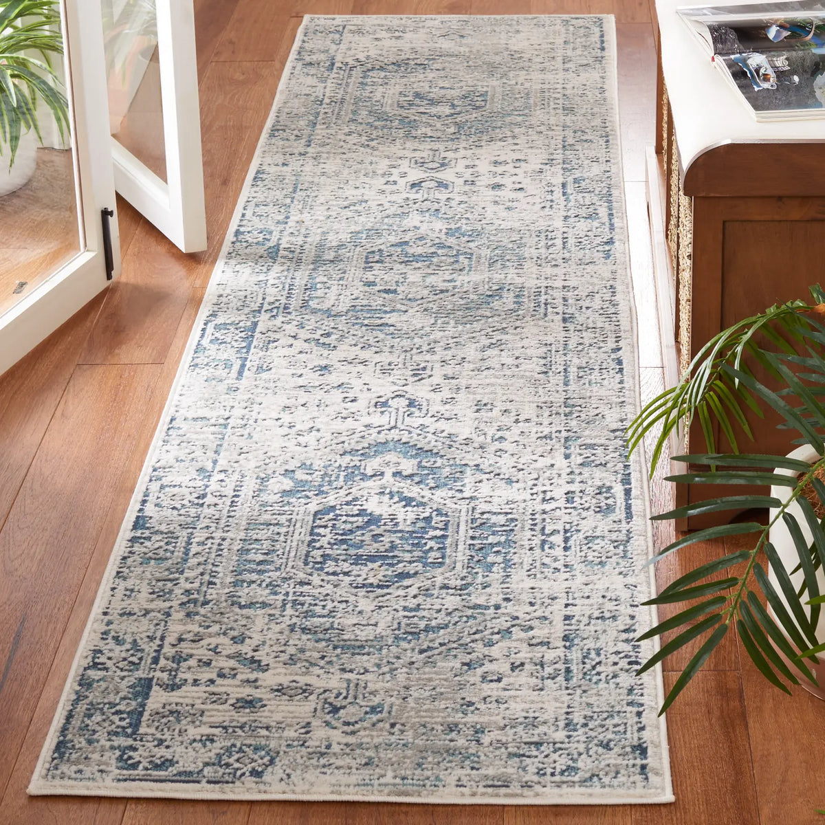 Safavieh Madison 800 2'-2" x 9'-0" Rug in Blue / Ivory