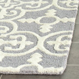 Safavieh Cambridge 2'-6" x 10'-0" Rug in Silver / Ivory