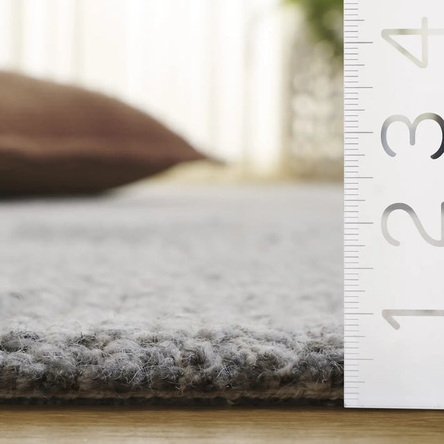 Safavieh Harvest 2'-3" x 9'-0" Rug in Grey / Ivory