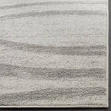 Safavieh Adirondack 4'-0" x 6'-0" Rug in Cream / Grey
