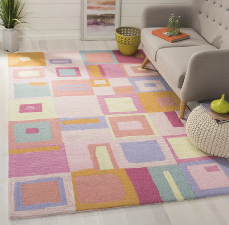 Safavieh Safavieh Kids 5'-0" x 8'-0" Rug in Pink / Multi