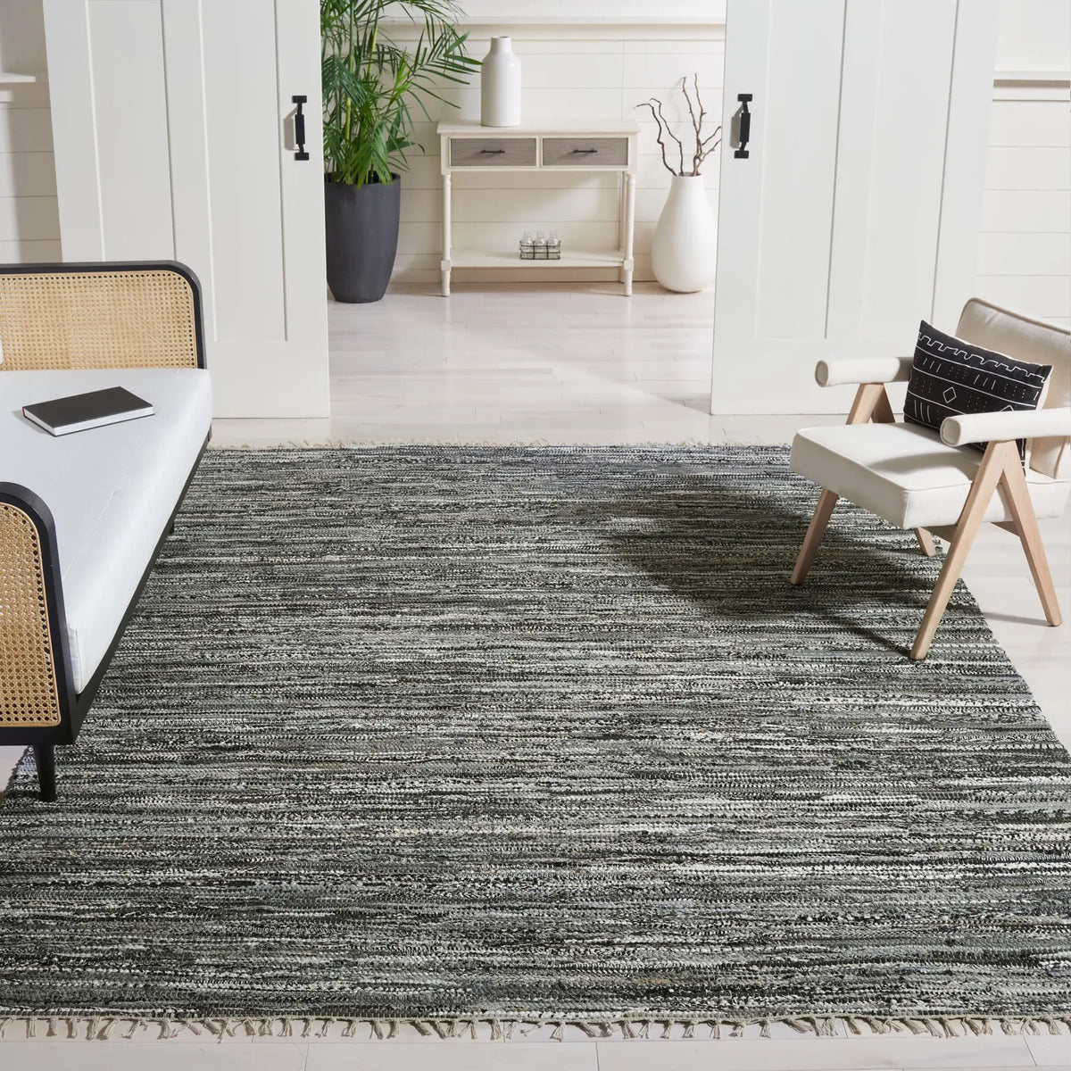 Safavieh Rag Rug 10'-0" x 14'-0" Rug in Grey