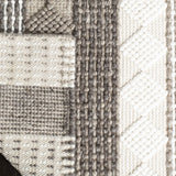 Safavieh Natura 5'-0" x 8'-0" Rug in Grey / Ivory