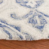 Safavieh Micro-Loop 5'-0" x 5'-0" Rug in Ivory / Blue