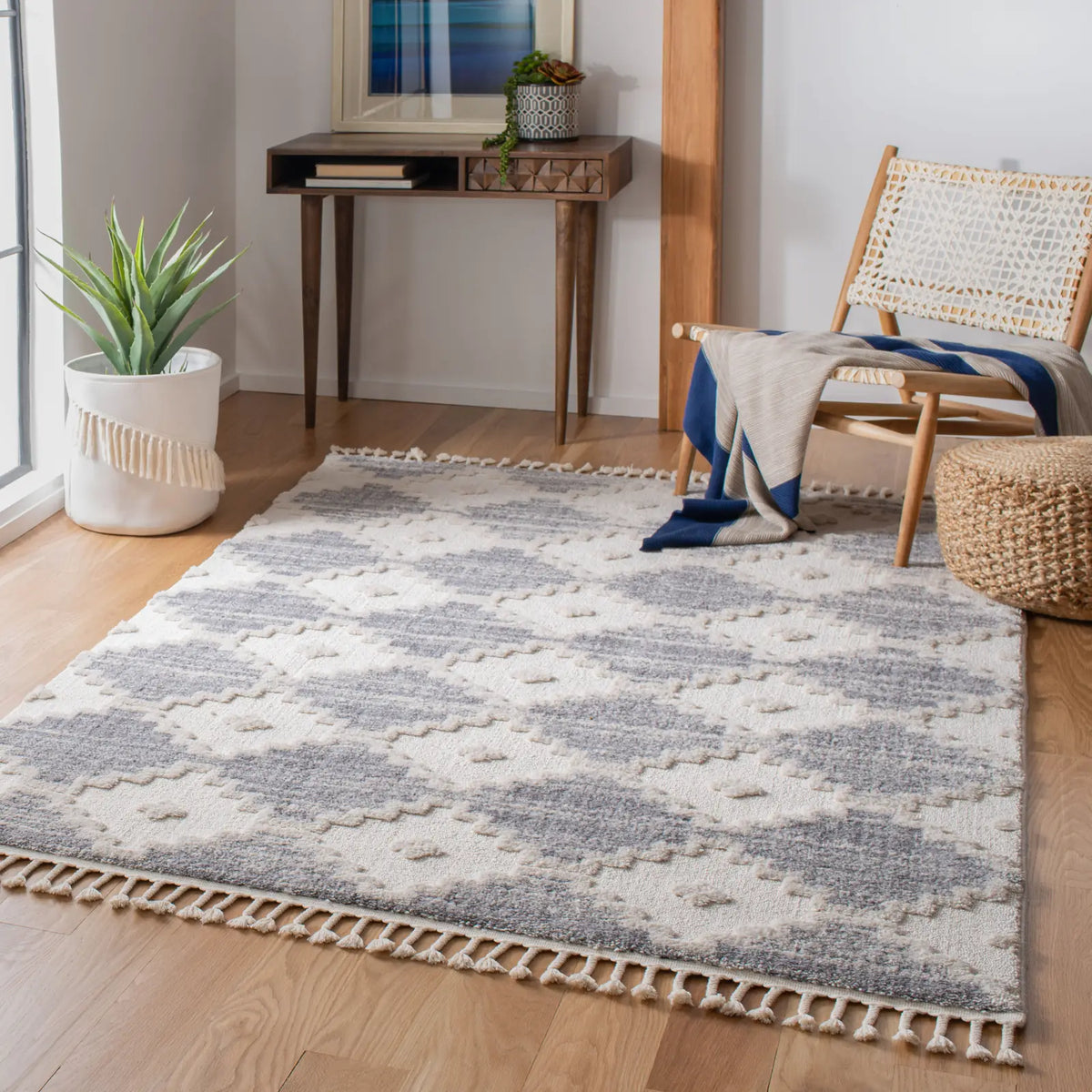 Safavieh Marrakesh 5'-3" x 7'-6" Rug in Ivory / Multi