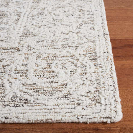 Safavieh Abstract 4'-0" x 6'-0" Rug in Ivory / Brown