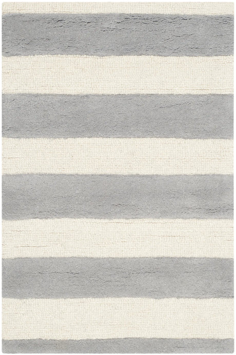Safavieh Cambridge 2'-0" x 3'-0" Rug in Grey / Ivory