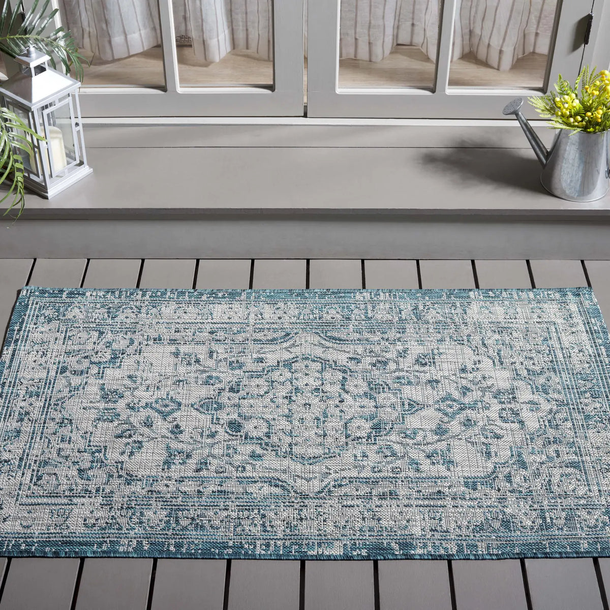 Safavieh Courtyard 2'-7" x 5'-0" Rug in Grey / Blue