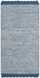 Safavieh Montauk 2'-3" x 3'-9" Rug in Blue