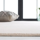 Safavieh Loft 300 4'-0" x 6'-0" Rug in Beige