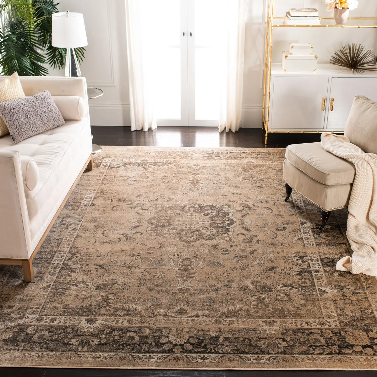 Safavieh Vintage 10'-0" x 14'-0" Rug in Warm Beige
