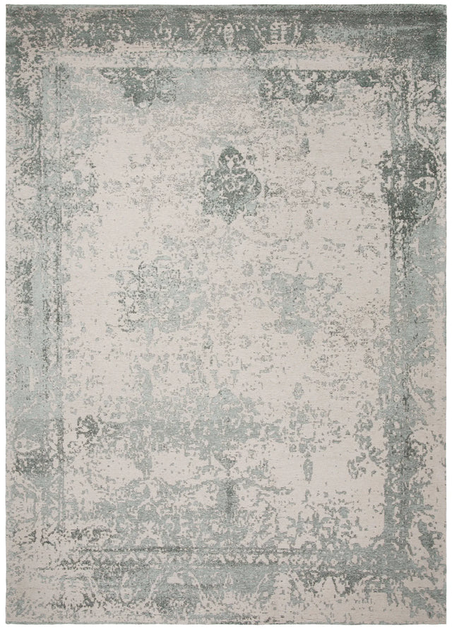 Safavieh Classic Vintage 6'-7" x 9'-2" Rug in Grey