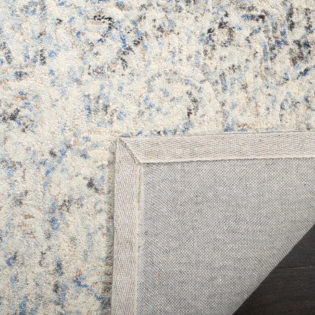 Safavieh Renaissance 4'-0" x 6'-0" Rug in Blue / Ivory