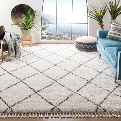 Safavieh Moroccan Fringe Shag 8'-0" x 10'-0" Rug in Ivory / Grey