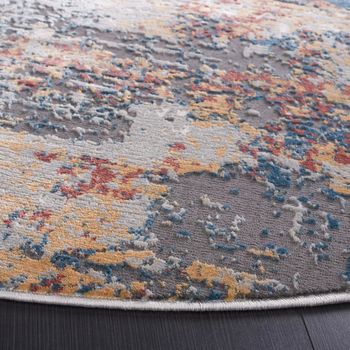 Safavieh Vogue 6'-7" x 6'-7" Rug in Ivory / Blue Rust