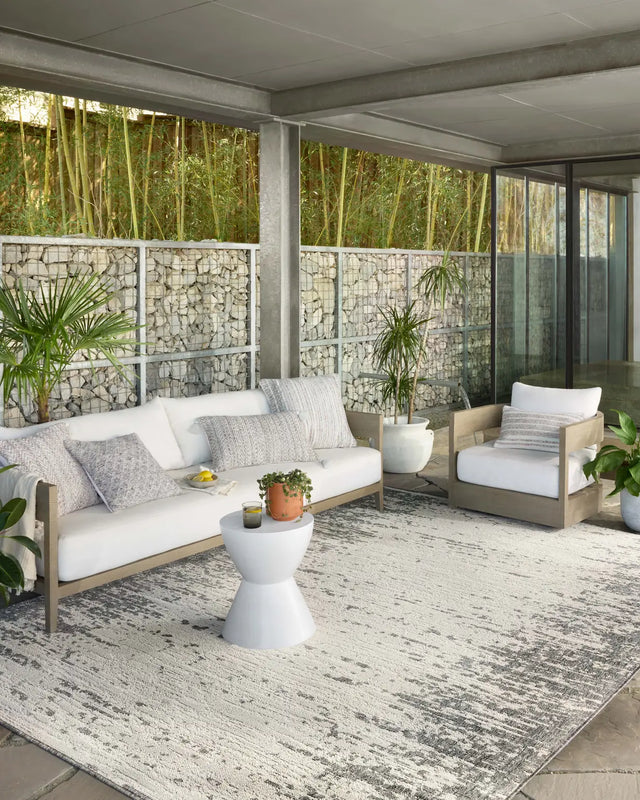 Loloi Rainier Rai-01 Ivory/Grey Rug - room scene 1