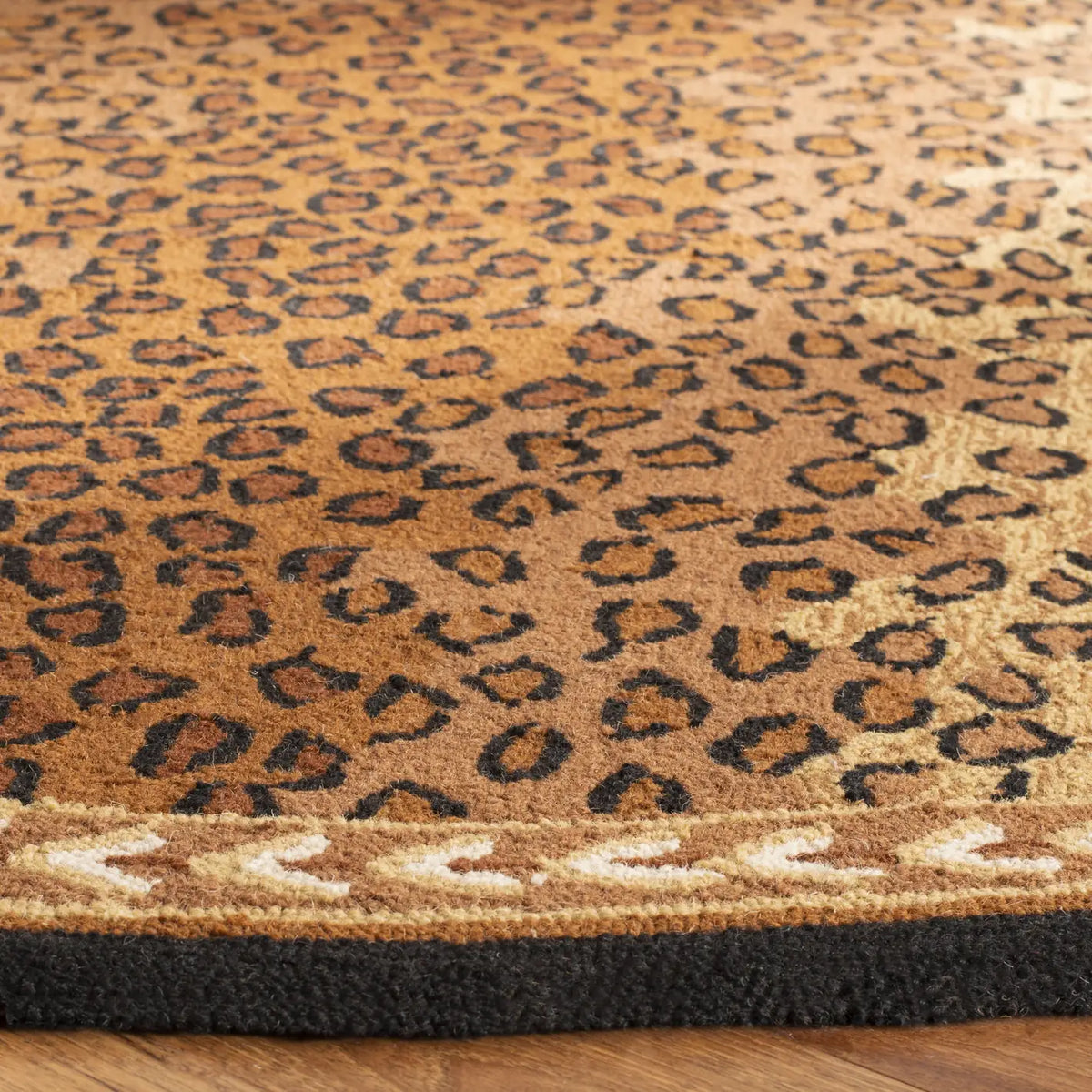 Safavieh Chelsea 10'-0" x 10'-0" Rug in Black / Brown