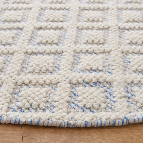 Safavieh Vermont 6'-0" x 6'-0" Rug in Ivory / Light Blue