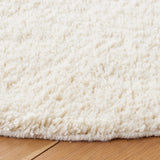Safavieh Casablanca 5'-0" x 5'-0" Rug in Ivory