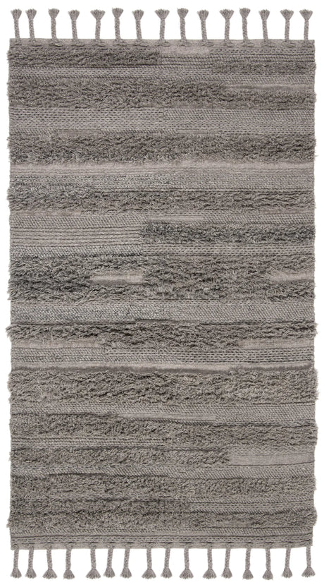 Safavieh Casablanca 4'-0" x 6'-0" Rug in Silver