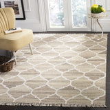 Safavieh Natural Kilim 4'-0" x 6'-0" Rug in Light Grey / Ivory