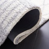 Safavieh Vermont 4'-0" x 6'-0" Rug in Ivory / Grey