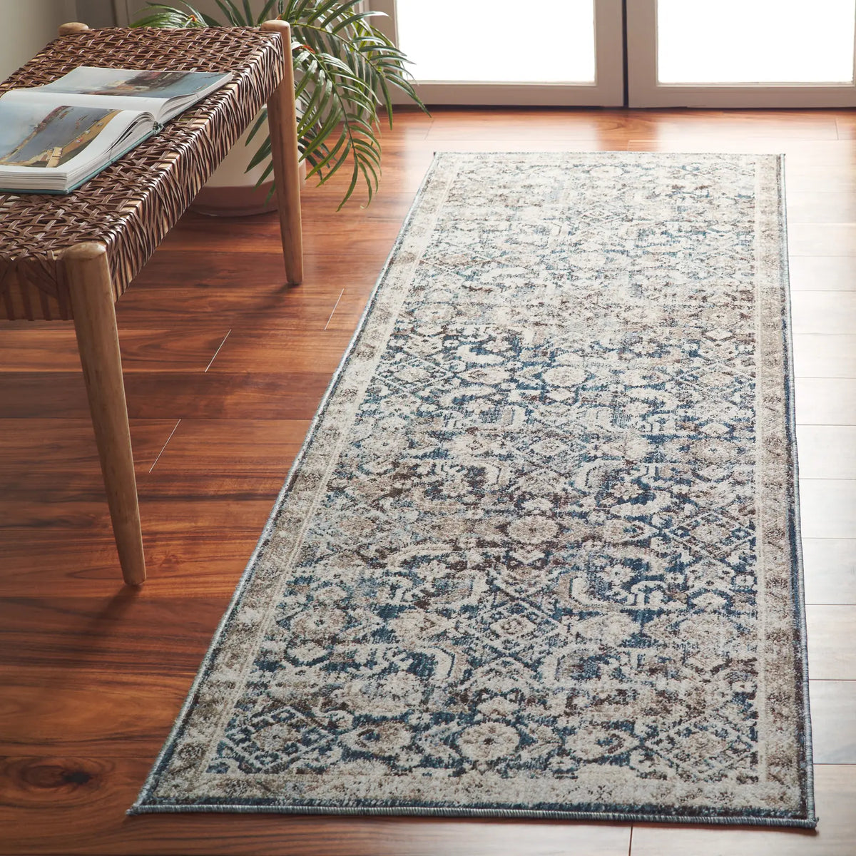 Safavieh Antique Patina 2'-4" x 8'-0" Rug in Blue / Beige