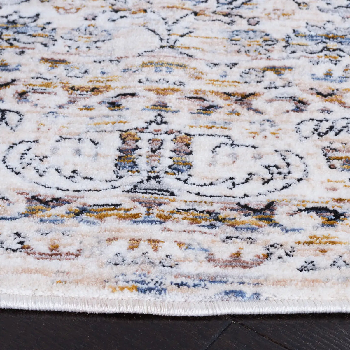Safavieh Moondust 600 6'-0" x 6'-0" Rug in Ivory / Grey