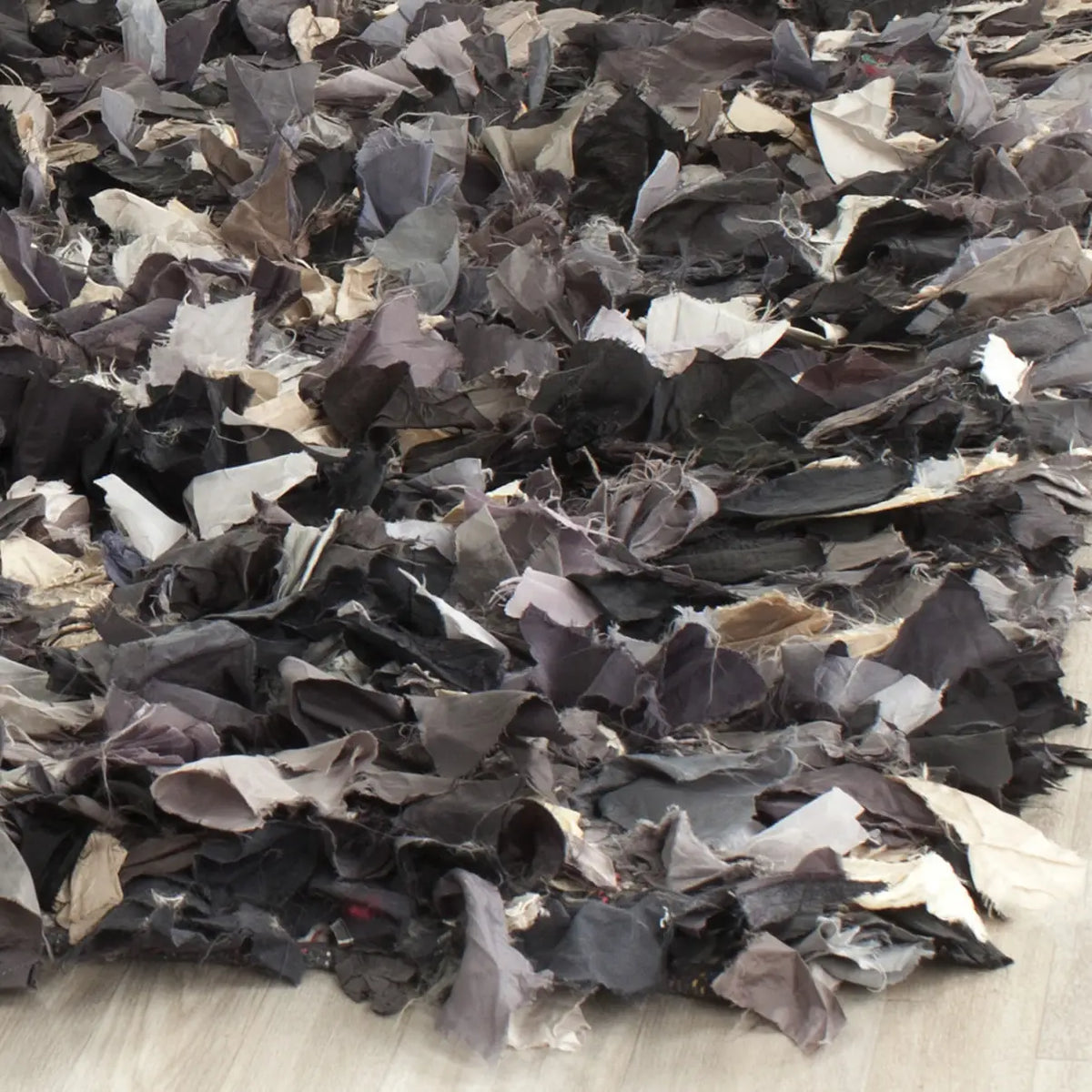 Safavieh Rio Shag 6'-0" x 9'-0" Rug in Dark Grey / Multi