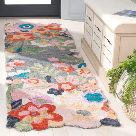 Safavieh Jardin 2'-3" x 7'-0" Rug in Grey / Pink