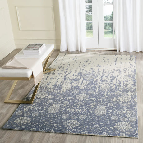 Safavieh Restoration Vintage 4'-0" x 6'-0" Rug in Ivory / Blue