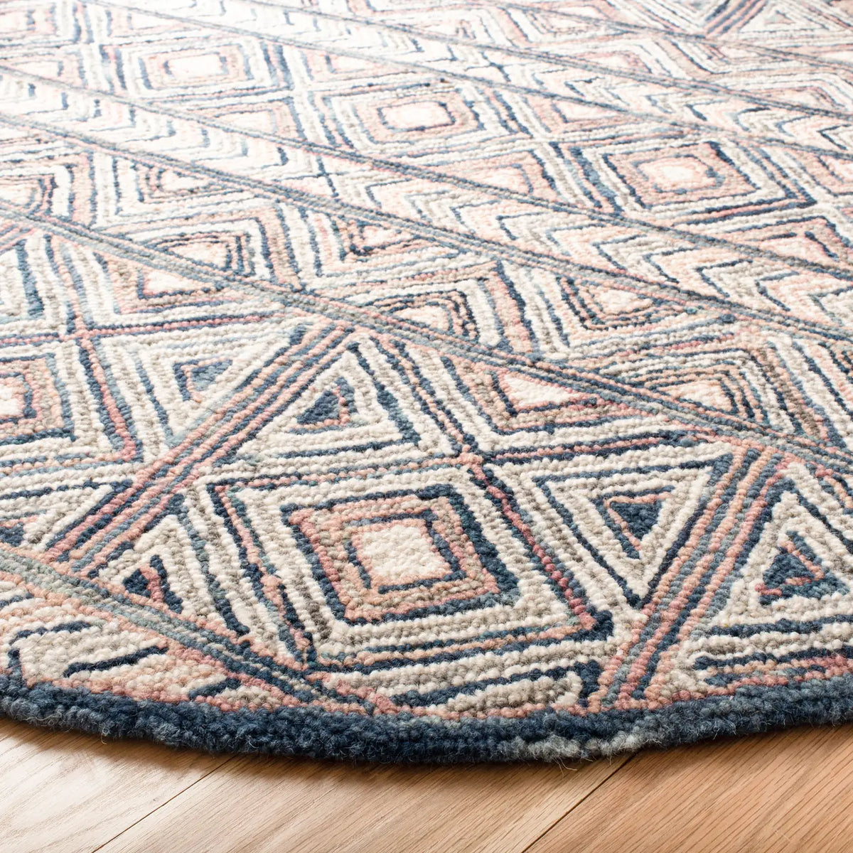 Safavieh Micro-Loop 5'-0" x 5'-0" Rug in Pink / Blue
