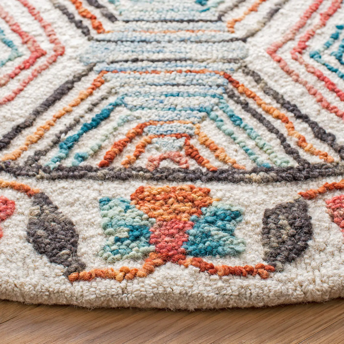 Safavieh Trace 6'-0" x 6'-0" Rug in Ivory / Light Blue