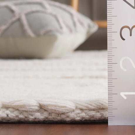 Safavieh Natura 5'-0" x 8'-0" Rug in Natural