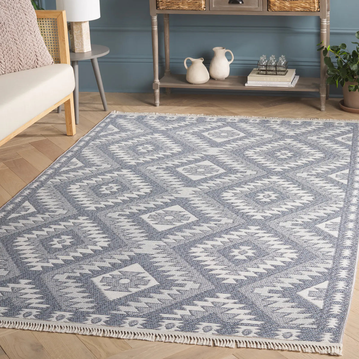 Safavieh Prairie 300 4'-0" x 6'-0" Rug in Blue / Grey