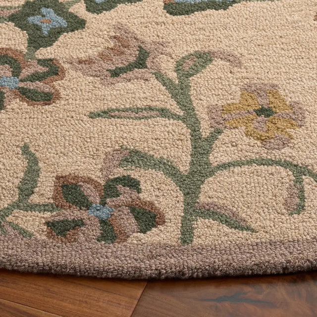 Safavieh Chelsea 6'-0" x 6'-0" Rug in Beige / Green