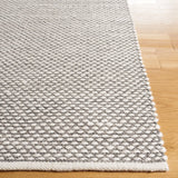 Safavieh Vermont 4'-0" x 6'-0" Rug in Grey