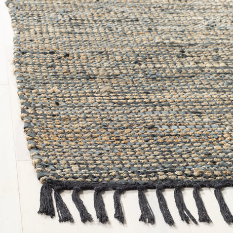 Safavieh Vintage Leather 4'-0" x 6'-0" Rug in Grey