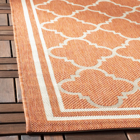 Safavieh Courtyard 4'-0" x 5'-7" Rug in Terracotta / Bone