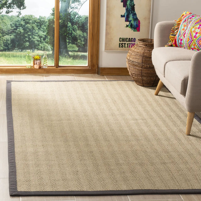 Safavieh Natural Fiber 4'-0" x 6'-0" Rug in Natural / Grey