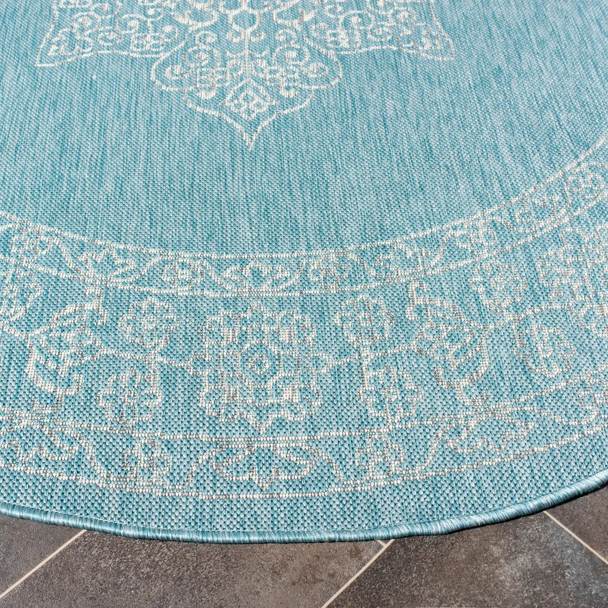 Safavieh Courtyard 6'-7" x 6'-7" Rug in Aqua / Grey