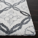 Safavieh Marquee 4'-0" x 6'-0" Rug in Ivory / Grey