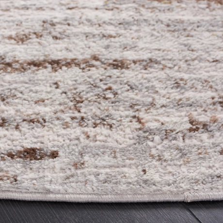 Safavieh Palma 6'-7" x 6'-7" Rug in Beige / Brown